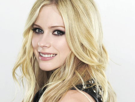 Avril Lavigne - pop singer, blondie, smile, female, long hair, blue eyes