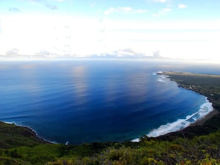 Molokai Lake - sand, lake, land, water