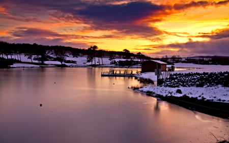 Winter Sunset - beauty, cottage, sky, trees, peaceful, water, sunset, view, cold, winter time, clouds, tree, frozen, snowy, lake, landscape, sunlight, winter, lovely, nature, snow, beautiful, splendor, winter sunset, cabin, colors