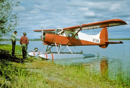 Plane on Water - picture, plane, beautiful, on water