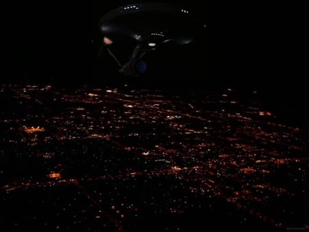 Starship Over The City - starship, star trek, enterprise, city, city at night