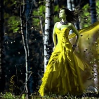 lady in her yellow dress