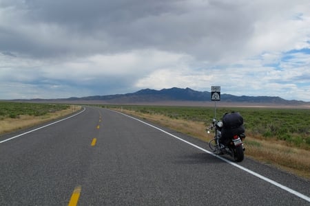 Lonely Roads - hanzo, v rod, utah lonely roads, harley