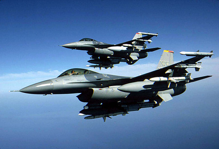 2 F-16s - f-16s, two formation