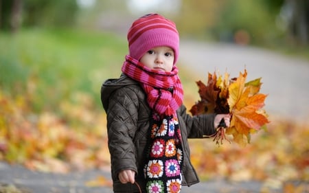 Cute Girl - autumn, girl, adorable, photography, nature, abstract, baby, leafs, beautiful, leaves, sweet, cute