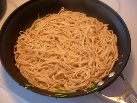 NODDLES - nice, fast, amazing, cool, food