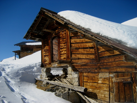 Winter barn - wood, beauty, nature, snow, winter, barn