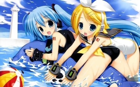 Hatsune Miku & Kagamine Rin - hatsune miku, ocean, kagamine rin, headband, water, ball, bow, anime, short hair, sea