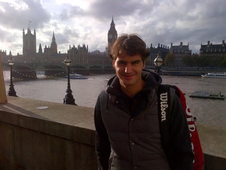 Roger Federer - male, smile, nice hair, london, tennis player