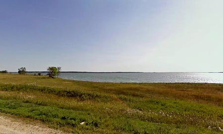 Lake Manitoba - water, canada, lake, grass, sky