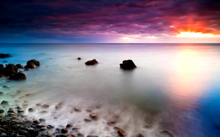 Beautiful Sky - beauty, sky, sun, peaceful, colorful, sunset, view, reflection, clouds, sunrays, rays, sunbeams, ocean, sunlight, lovely, waves, nature, beautiful, splendor, stones, colors, sea