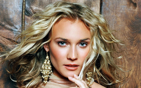 DIANE KRUGER - girl, models, female, beautiful