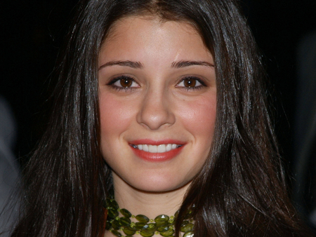 Shiri Appleby - dark hair, smile, female, cute face, great dark eyes, actress