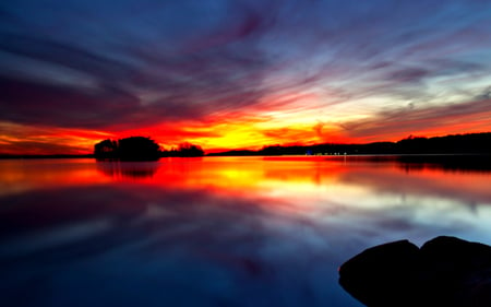 Sunset - amazing, splendor, reflection, view, lake, sky, clouds, water, beautiful, beauty, colors, lovely, colorful, nature, sunset, peaceful, rocks