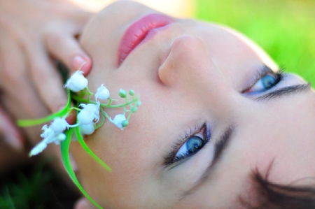 Pretty face - pretty, female, beautiful, girl, beauty, lovely, flower, flowers, model, pretty face