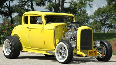 1932 Ford 5 Window - street, custom, five, window, hot, yellow, rod, 5, ford, antique, hotrod, car, vintage, 32, classic, 1932