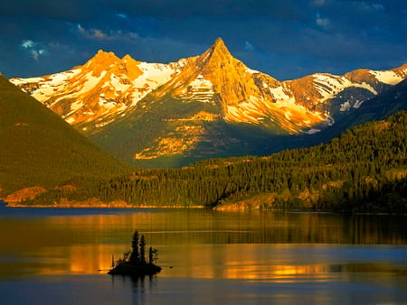 Glacier lake - lake, sky, mountain, water, night, peaks, evening, reflection, clouds, glacier, golden