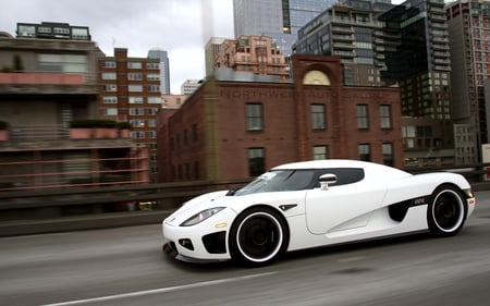 Koenigsegg CCX - ccx, white, car, koenigsegg