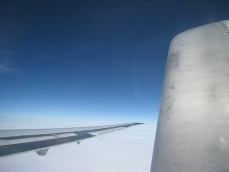 Wing and Engine - sky, jet, engines, wing, plane