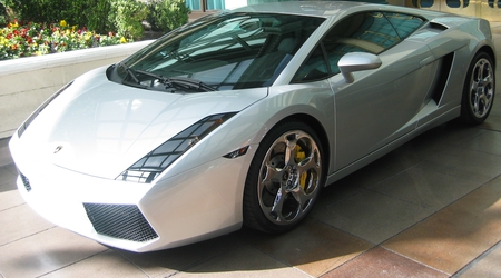 Lamborghini silver - brown, photography, chrome, lamborghini, wheels, black, silver, green, glass, tile