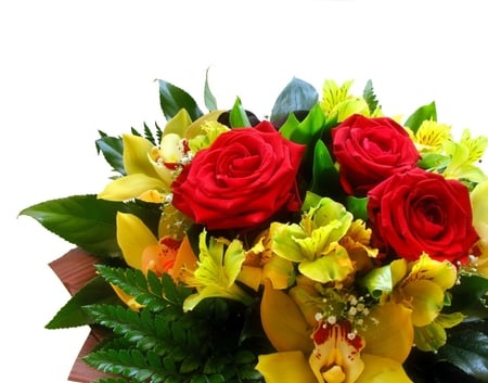 Lovely bouquet - roses, beautiful, red roses, beauty, colors, bouquet, leaves, wonderful, colorful, rose, lovely bouquet