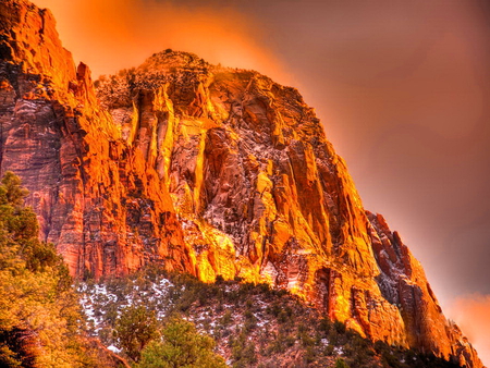 A golden mountain - sky, mountain, rocks, nature, forgeous, beautiful, clouds, red, golden, high