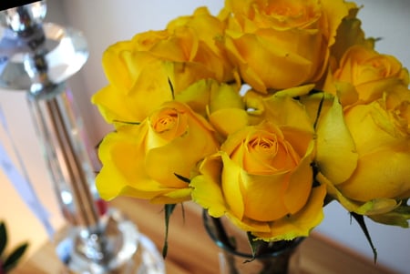 Nothing like... - roses, yellow, fashion, entertainment, light, magnificent, always, decoration, forever, special, beautiful, sunshine, bouquet, wonderful, design, arrangement, bright