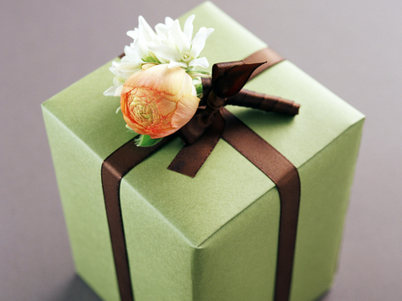 A gift - flowers, buds, green box, nice, gift, box, others