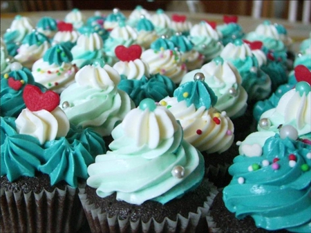 Cupcakes with blue cream for my sweet friend Talana - cupcake, cream, heart, red, blue, food, sweet, chocolate