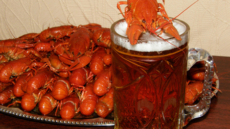 Beer with crabs - drink, beer, alcohol, seafood, crabs