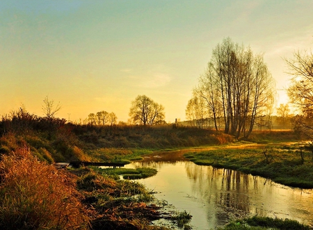 Bend in the River - multicolor, rivers, scene, scenario, plants, landscapes, colors, natural, stones, colours, laguna, grasslands, computer, shadows, amazing, roots, leaves, view, border, sky, clouds, carpet, water, photoshop, cool, colorful, lightness, bright, scenery, earth, light, nice, line, bend, paysage, beauty, fullscreen, picture, paisage, nature, brightness, background, lakes, wallpaper, reflections, grass, photo, desktop, creeks, mirror, branches, trees, image, beautiful, photography, reflected, pc, paisagem, cenario, awesome, lagoons, cena, panorama, multi-coloured, leaf