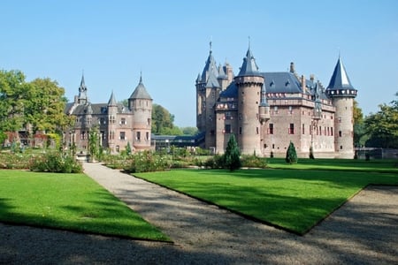 Castle in Haarzuilens, Netherland - sky, grass, trees, castle