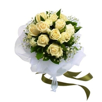 12 White Roses for my sweet friend Helen (caramelie)