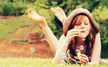 Bubbles - hill, girl, hat, long hair, grass, bubbles