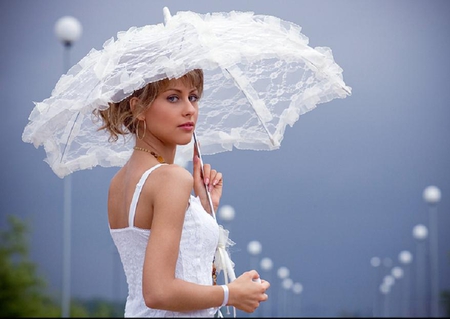 Pretty girl - elegance, model, beautiful, hot, girl, umbrella, pretty girl, seductive, hottests, sexy girl, fashion, portrait, pretty, beauty, photo, phtography, lovelt, glamour, people, sexy, female