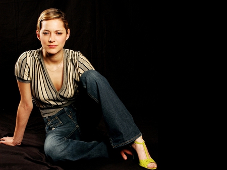 Marion-Cotillard - marion-cotillard, picture, cool, beautiful