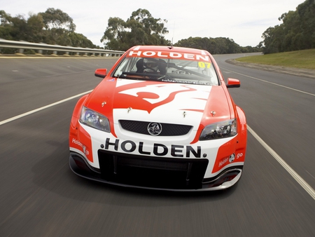 holden v8 supercar - reds, front engine, race track, whites, race modified