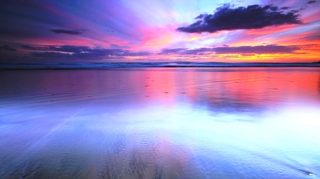 Lovely Sunrise - calm, sunny, sundown, scenery, scene, serene, scenario, sunrise, pink, sand, sunrays, widescreen, nice, skyscape, sunshine, paysage, beauty, colors, colours, white, paisage, picture, gray, orangte, clear, serenity, computer, background, wallpaper, reflections, horizon, oceanscapes, blue, amazing, tranquil, photo, sunsets, purple, mirror, red, view, violet, seascapes, sky, sun, clouds, water, image, beautiful, photography, sunbeams, beaches, photoshop, reflected, cool, pc, paisagem, cenario, awesome, cena