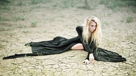 FALLEN - girl, dry, sad, fallen, look, land, black, dress