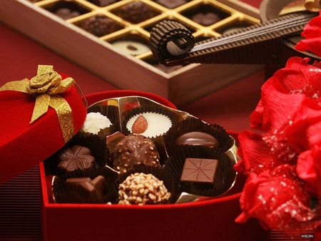 ENJOY VALENTINES CHOCOLATES - candy, yummy, chocolates, tummy