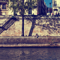 Au Bord De La Seine