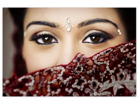 Amazing woman - mysterious, red, make-up, black, model, beautiful, bride, brunette, amazing, eyes, grey, woman, crystal