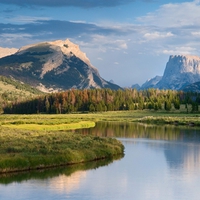 Square Top Mountain and The Green River, Wyoming