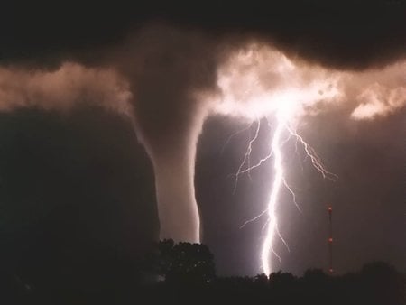 tornade contre eclair - nature, other