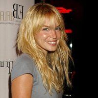 Ashley Scott 2