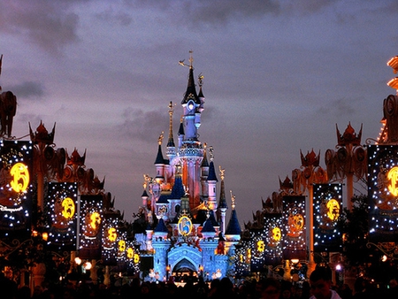 * Disneyland Paris * - lume, distractie, viosie, destindere