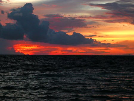 red sky on dark sea - sky, ocean, clouds, seascape, sunset, sea