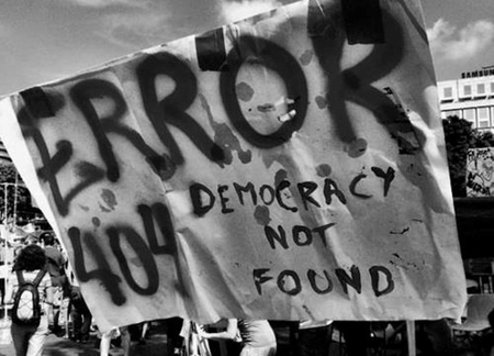 Error 404 - pic, people, image, photography, error, photo, protest, banner, democracy, picture, black and white, wall, wallpaper