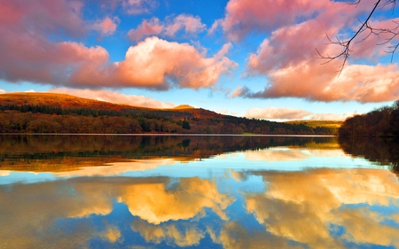 Lights and Reflections - reflections, hills, yellow, blue, rivers, amazing, brown, pink, mirror, sky, clouds, water, beautiful, lighths, mounts, nature, lakes, mountains