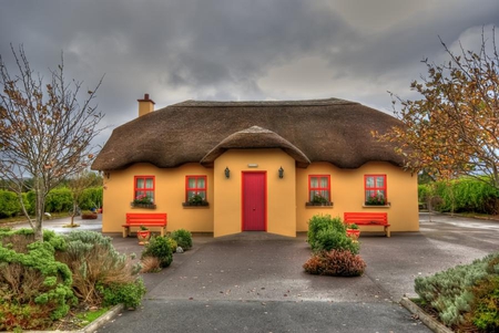 *Irish Cottage * - national, case, vechi, park